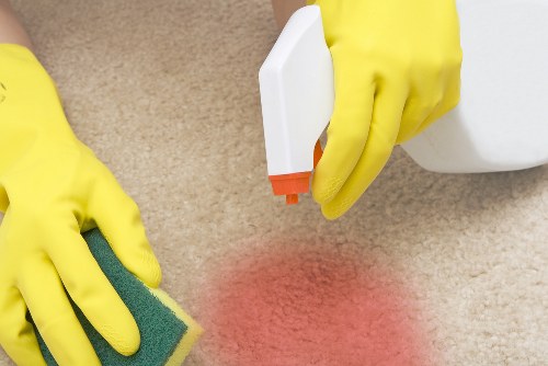 Commercial deep cleaning for an office or business space in TW7